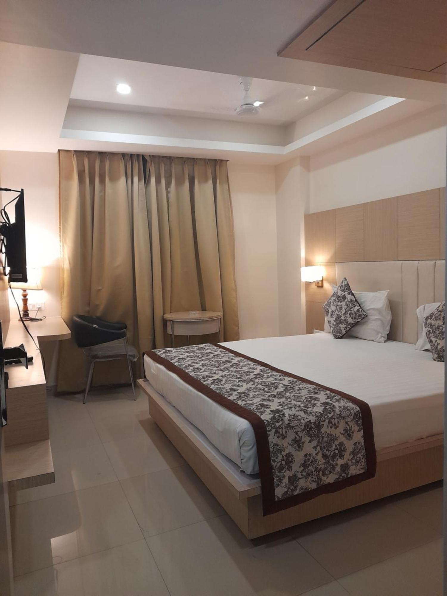 Variety Inn Patna  Exterior foto